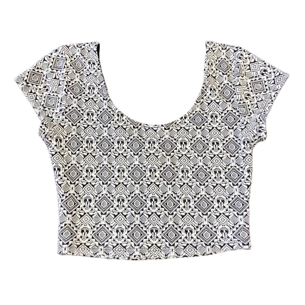 LA Hearts Black White Scoop Neck Geometric Pattern Crop Top Women’s Size Small
